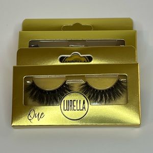 Eyelashes (1 set)